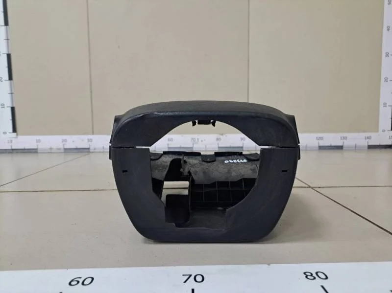 Кожух рулевой колонки Toyota Corolla E150 2006-2013