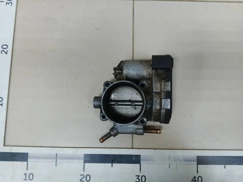 Заслонка дроссельная электрическая Chevrolet Captiva (C100) 2006-2011