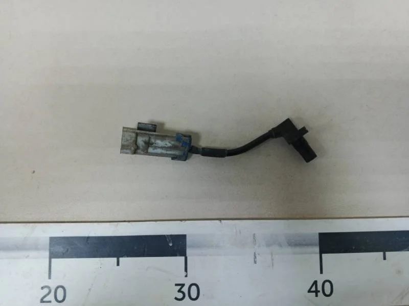 Датчик ABS передний Chevrolet Captiva (C100) 2006-2011