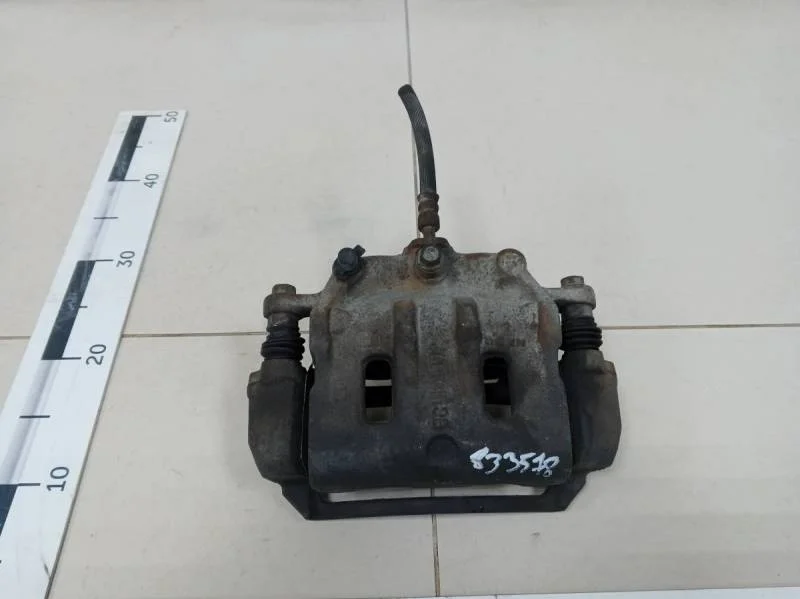 Суппорт передний правый Chevrolet Captiva (C100) 2006-2011