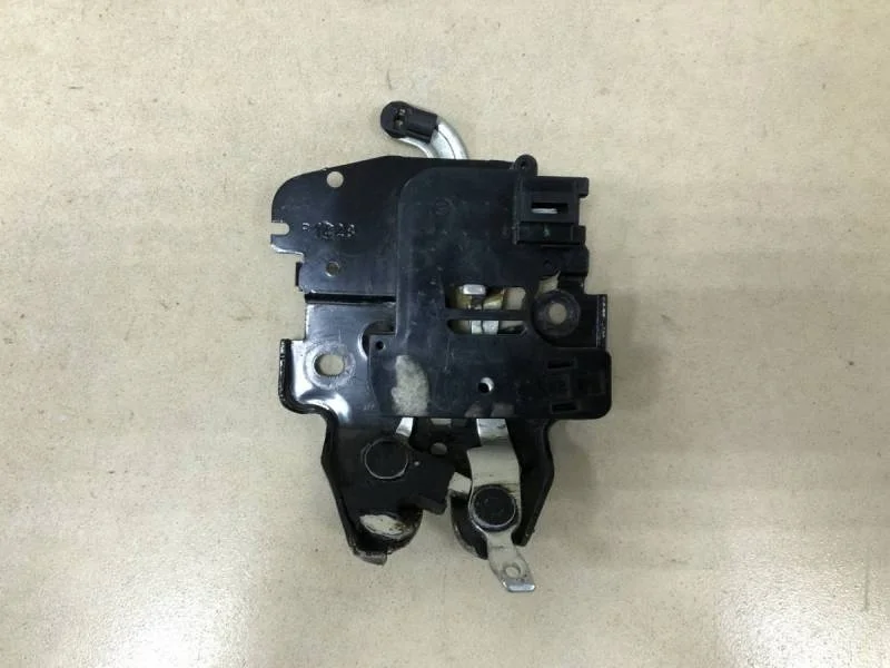 Замок багажника Nissan Almera 3 (G11, G15) 2012>