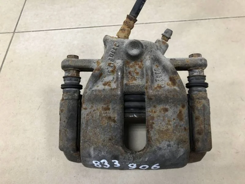 Суппорт передний левый Nissan Almera 3 (G11, G15) 2012>