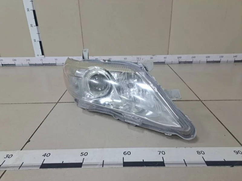 Фара правая Toyota Camry (V40) 2006-2011