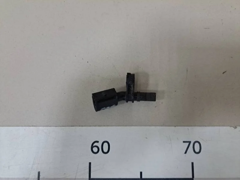 Датчик ABS передний левый Volkswagen Polo (Sed RUS) 2011>