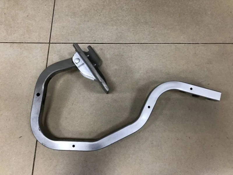 Петля крышки багажника Nissan Almera 3 (G11, G15) 2012>