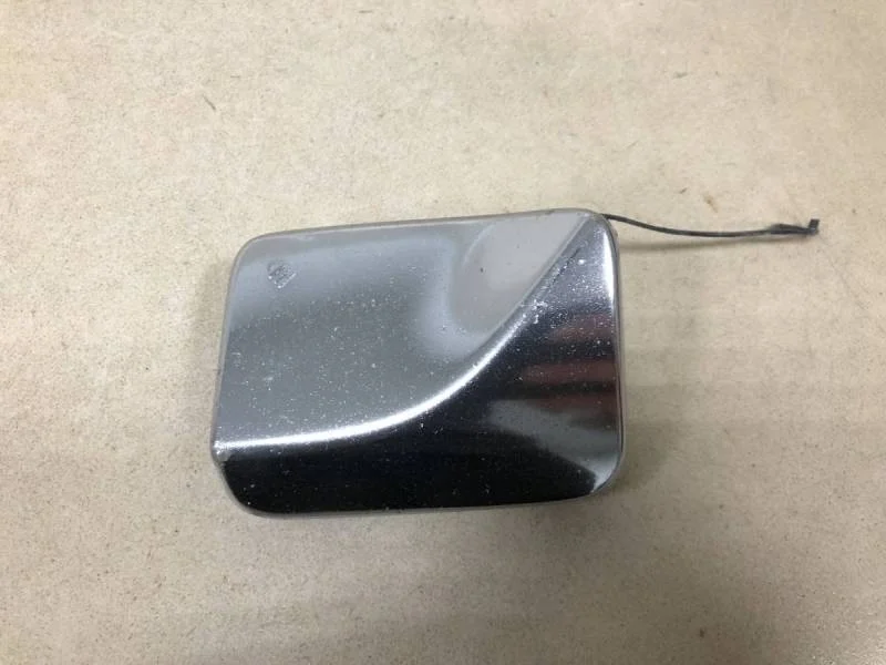 Заглушка буксировочного крюка Mercedes-Benz ML-Class (W166) 2011>