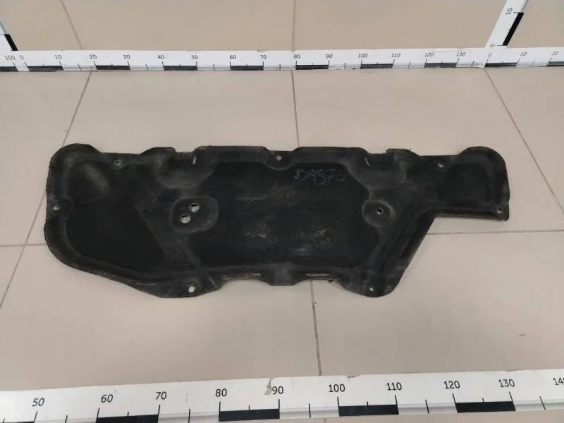 Шумоизоляция капота Nissan Tiida (C11) 2007-2014