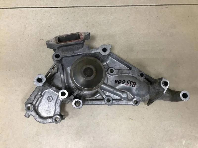 Насос водяной (помпа) Toyota Land Cruiser (J100) 1998-2007