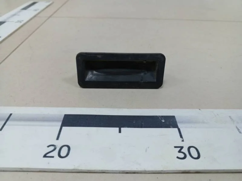 Кнопка открывания багажника Ford Focus 2 (DB) 2008-2011