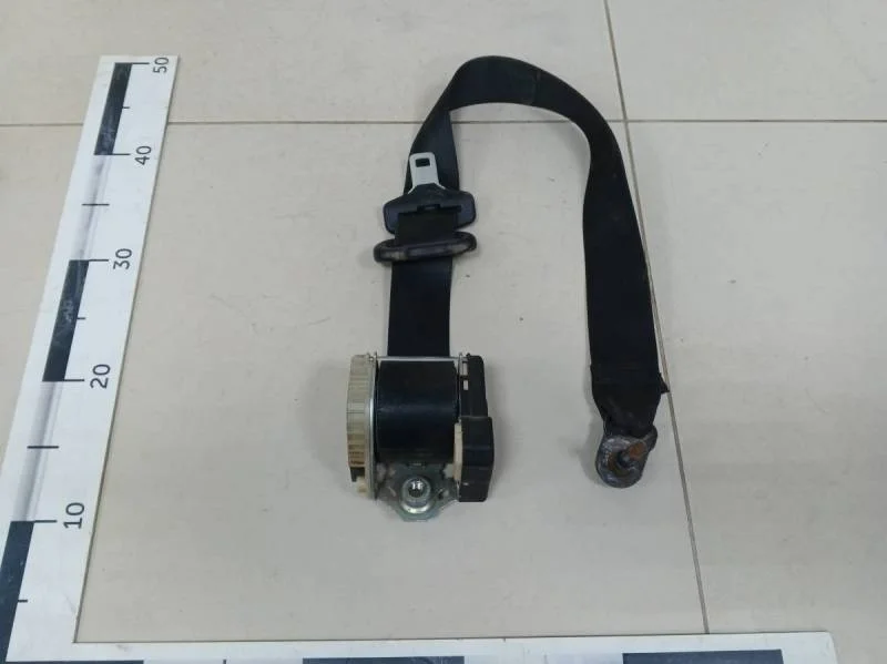 Ремень безопасности Ford Focus 2 (DB) 2008-2011