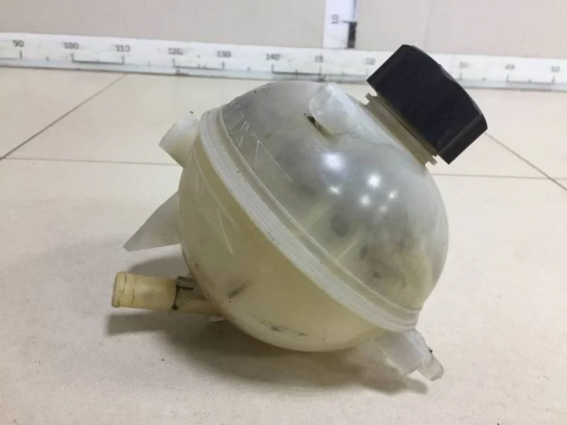 Бачок расширительный Peugeot 307 2001-2008