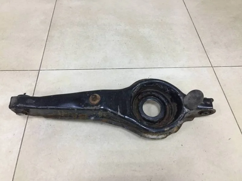 Рычаг задний нижний Ford Focus 2 (DA) 2005-2008
