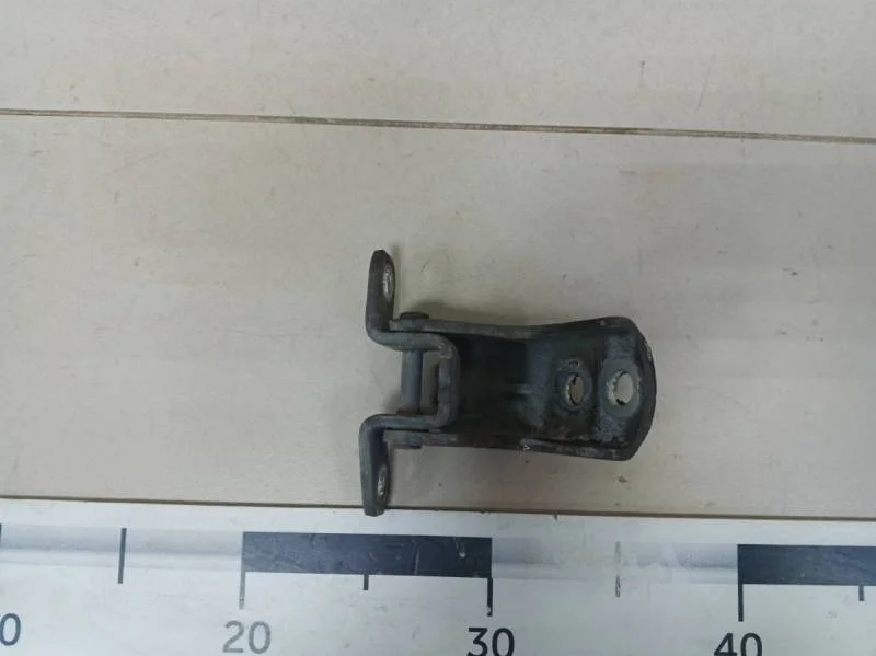 Петля двери передней правой нижняя Nissan Teana L33 2014>