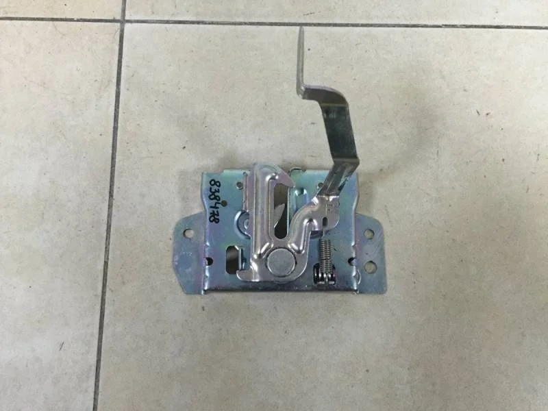 Замок капота Mitsubishi Outlander (GF) 2012>