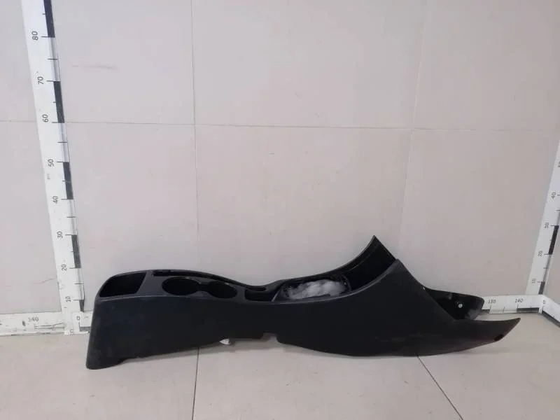 Консоль центральная Hyundai Solaris 2010-2017