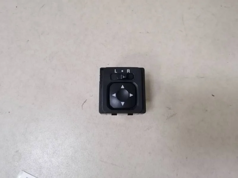 Переключатель регулировки зеркала Mitsubishi Lancer X (CX, CY)  2007>