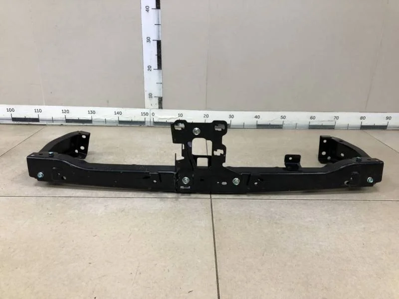 Усилитель переднего бампера Mitsubishi Pajero/Montero Sport (KS) 2015>