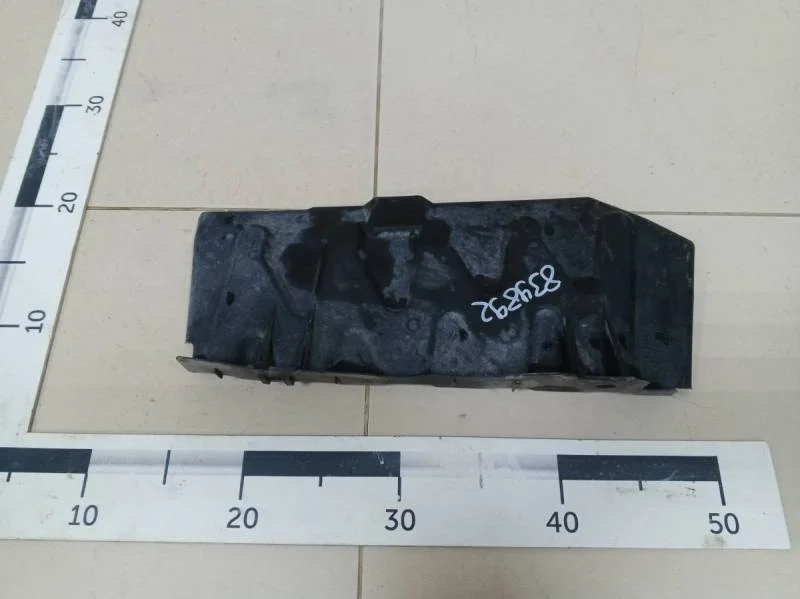 Пыльник двигателя боковой левый Kia Rio 2 (JB) 2005-2011