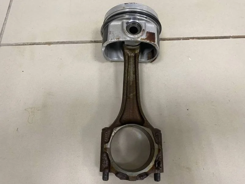 Поршень с шатуном Audi A6 (C5) 1997-2005