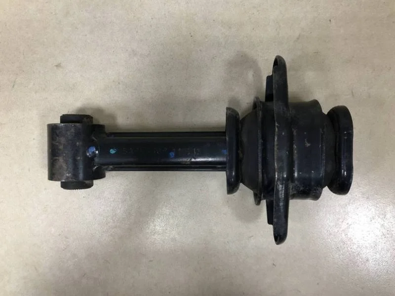 Опора двигателя задняя Hyundai Solaris 2017>