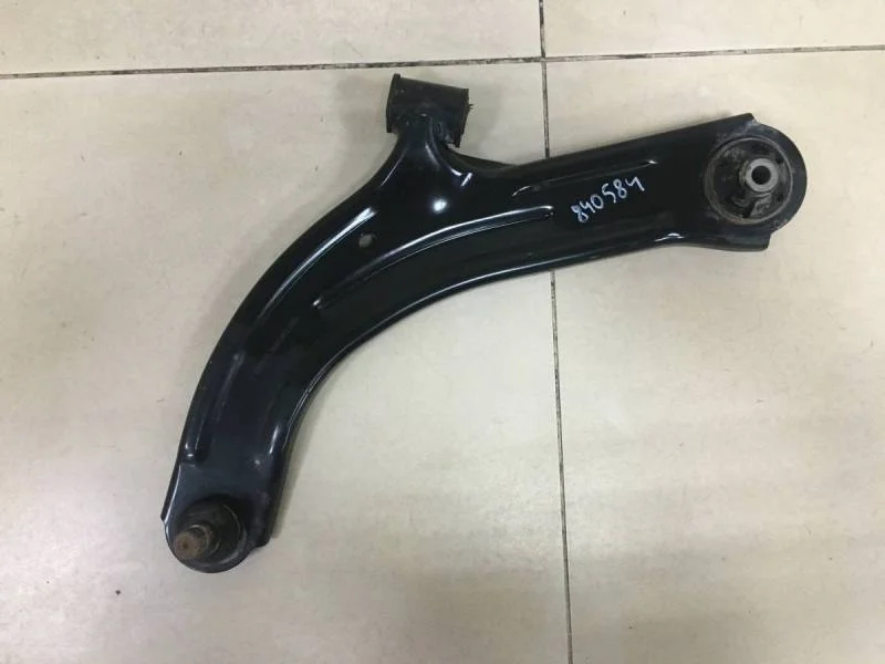 Рычаг передний левый Nissan Tiida (C11) 2007-2014