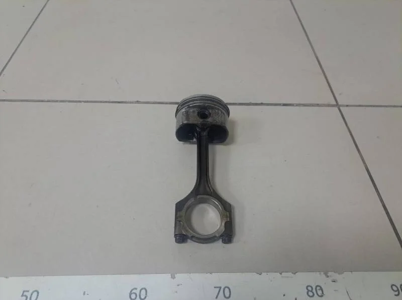 Поршень с шатуном Kia Rio 3 (UB) 2011-2017