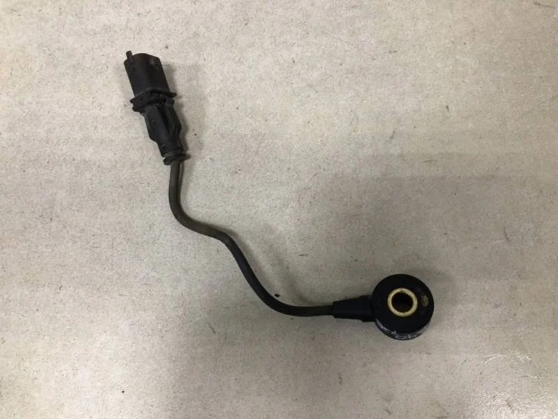 Датчик детонации Opel Astra J 2010-2017