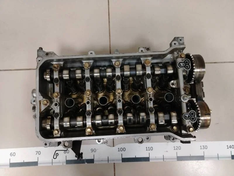 Головка блока цилиндров Toyota Corolla E150 2006-2013