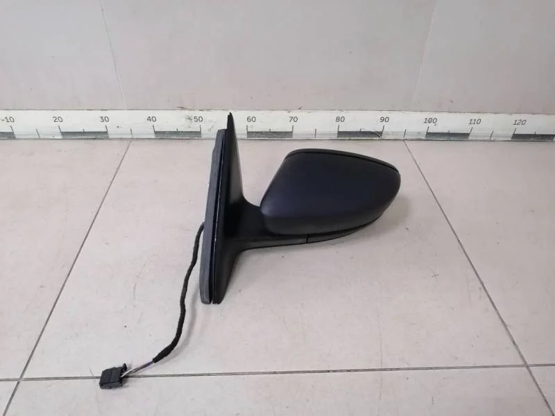 Зеркало левое электрическое Skoda Rapid 2012-2020