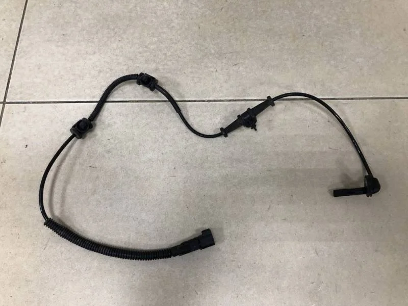 Датчик ABS передний Opel Astra J 2010-2017