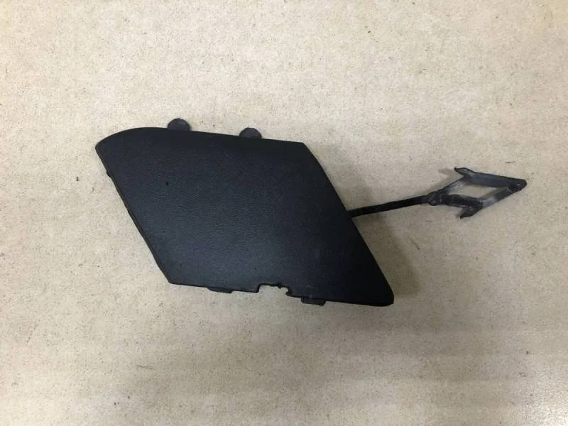 Заглушка буксировочного крюка Opel Astra J 2010-2017