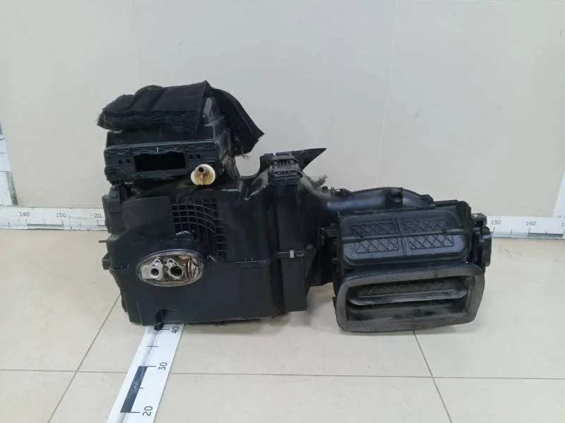 Корпус отопителя Skoda Rapid 2012-2020