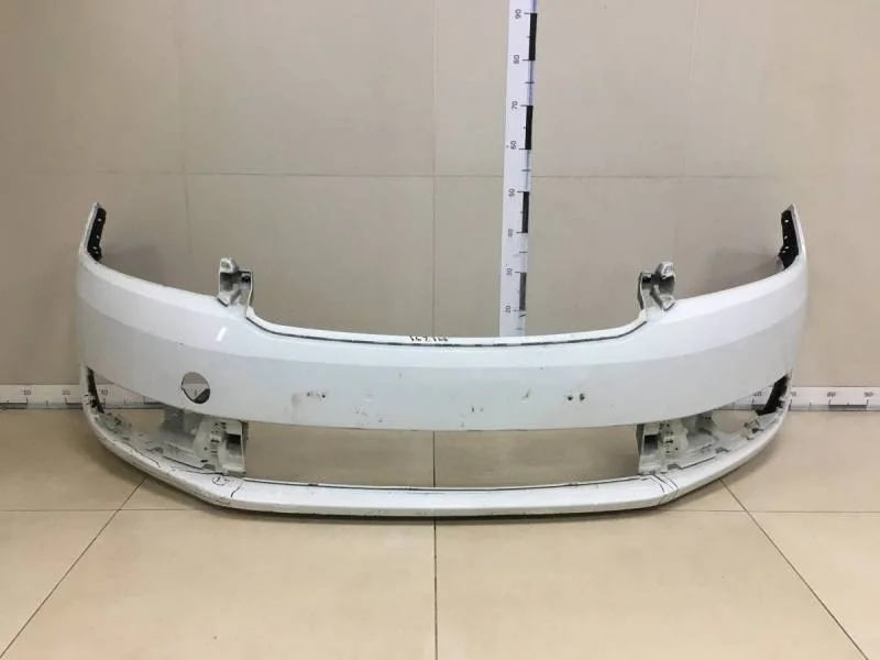 Бампер передний Skoda Rapid 2012-2020