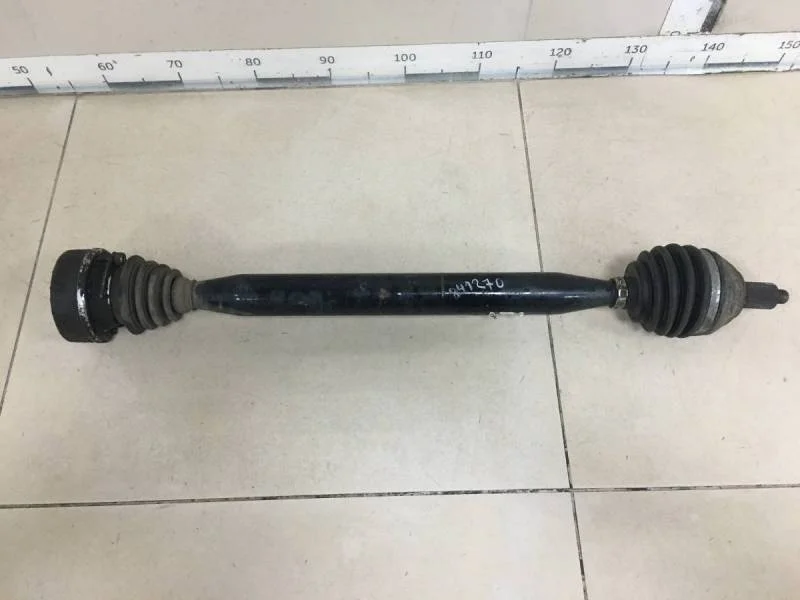 Полуось передняя правая Skoda Rapid 2012-2020