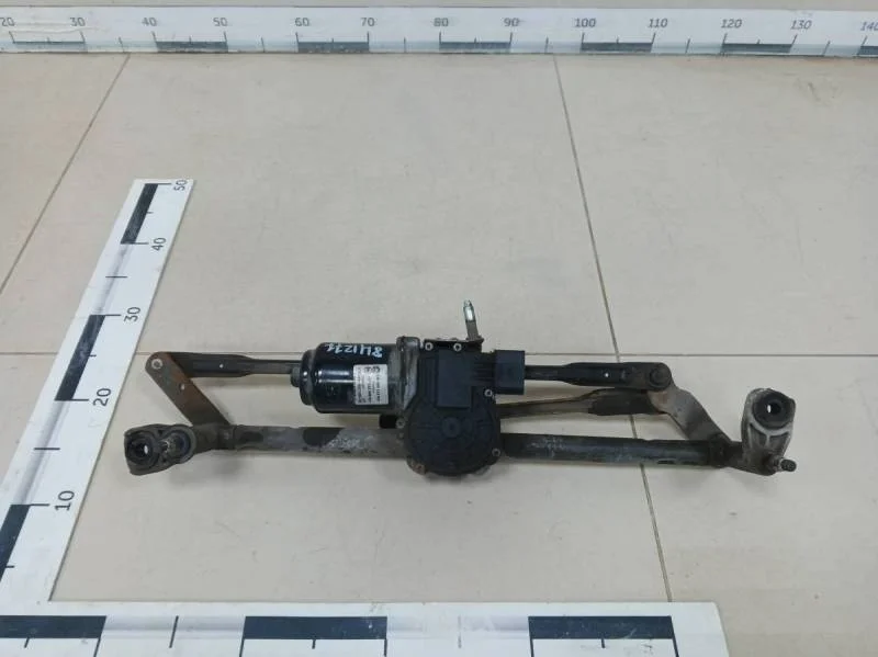 Трапеция стеклоочистителей Skoda Rapid 2012-2020