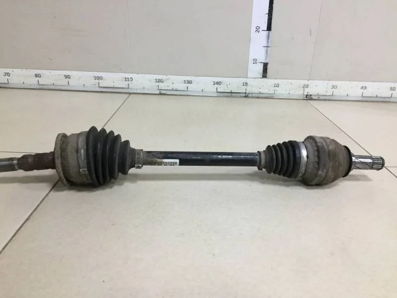 Полуось передняя левая Opel Astra J 2010-2017