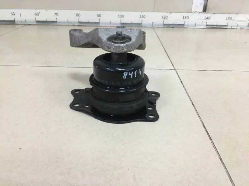 Опора двигателя правая Skoda Rapid 2012-2020