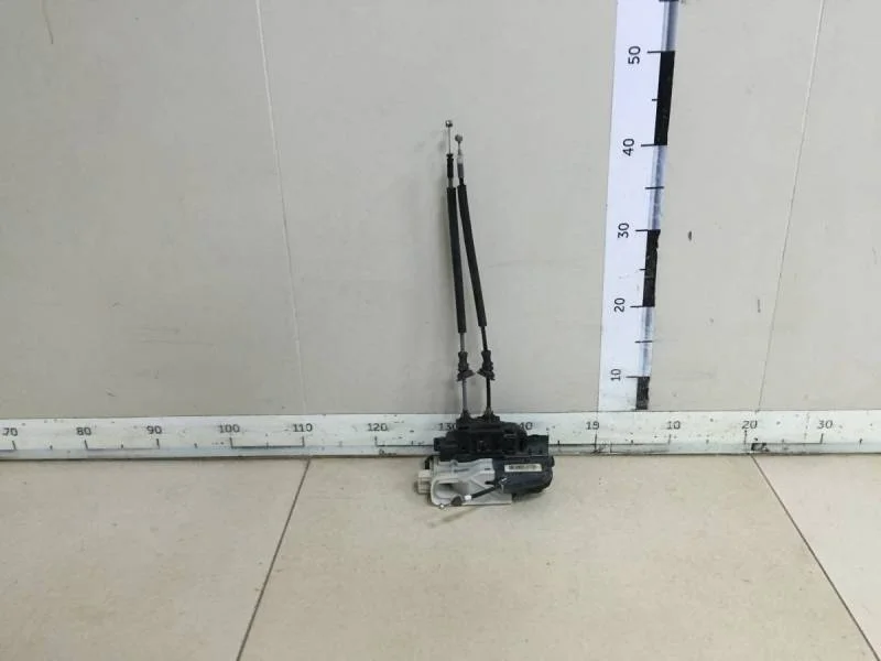 Замок двери передней правой Hyundai Elantra (HD) 2006-2010