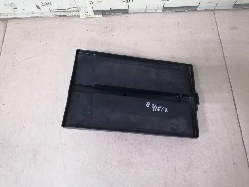 Крепление АКБ (корпус / подставка) Nissan Terrano (D10) 2014>