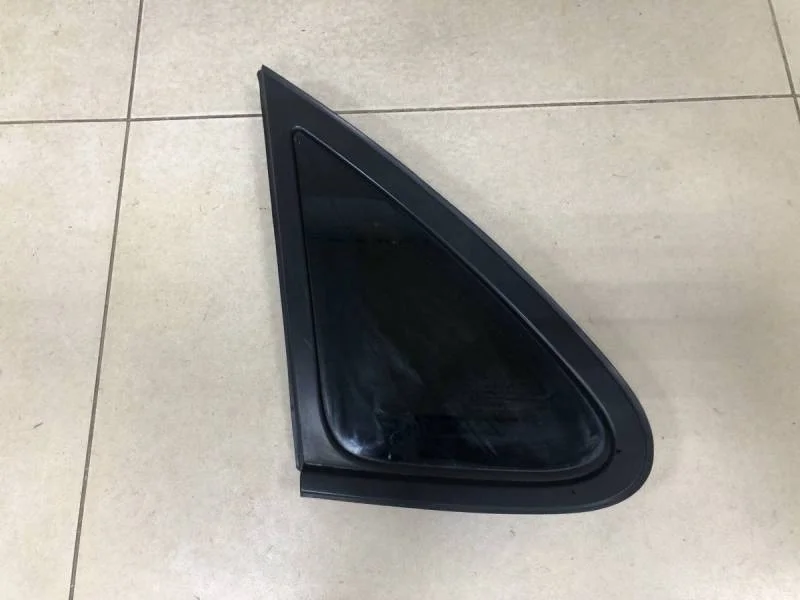 Стекло кузовное глухое левое Hyundai Elantra (HD) 2006-2010