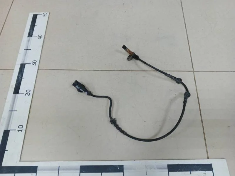 Датчик ABS передний Nissan Terrano (D10) 2014>