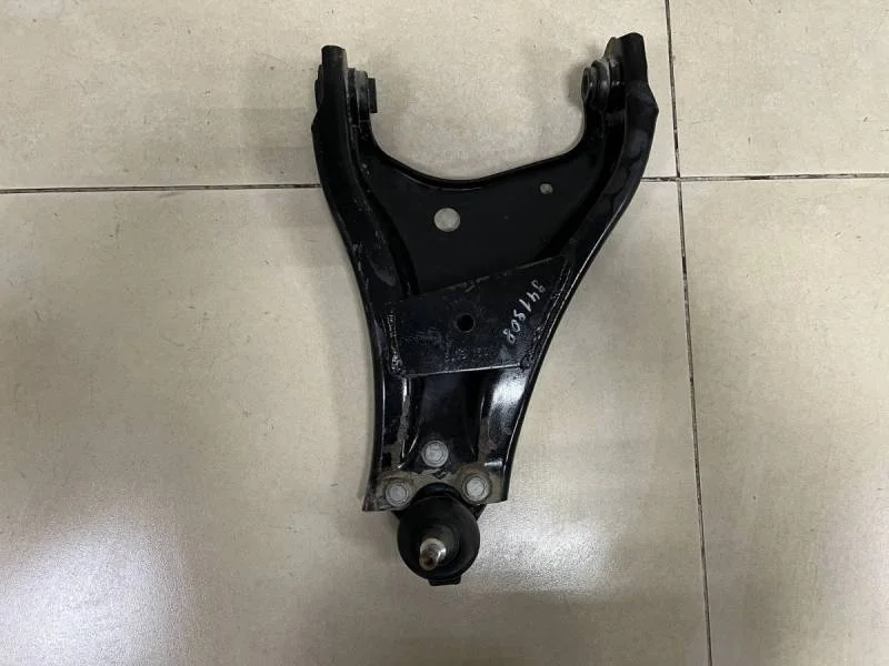 Рычаг передний левый Nissan Terrano (D10) 2014>