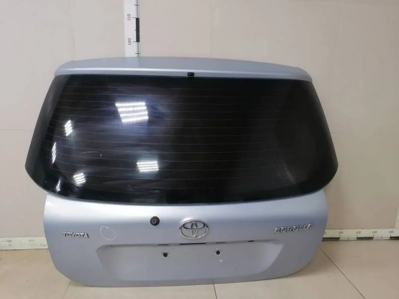 Дверь багажника со стеклом Toyota Corolla E120 2001-2007