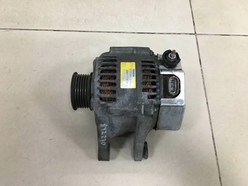 Генератор Toyota Corolla E120 2001-2007