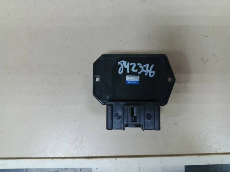 Резистор отопителя Toyota Corolla E120 2001-2007