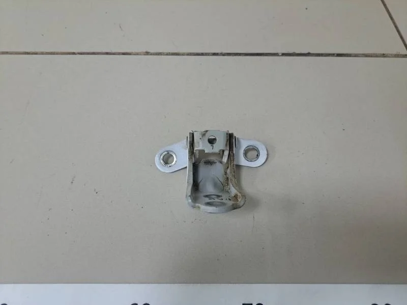 Петля двери передней левой верхняя Hyundai Elantra (MD) 2011-2016