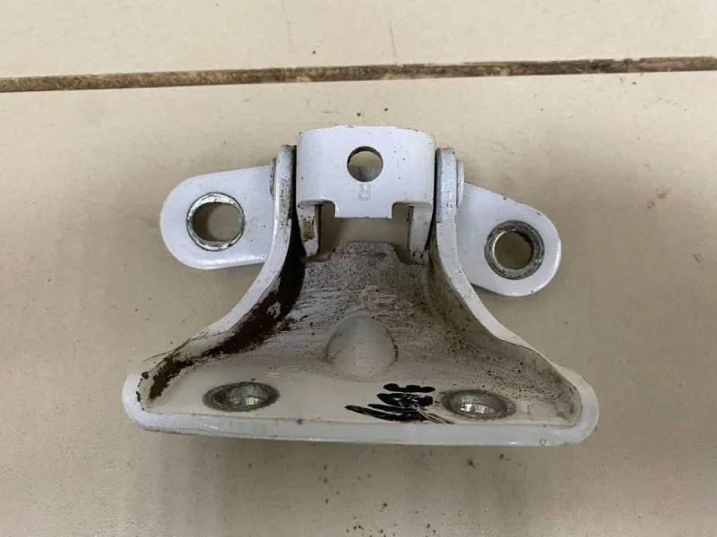 Петля двери задней правой верхняя Hyundai Elantra (MD) 2011-2016