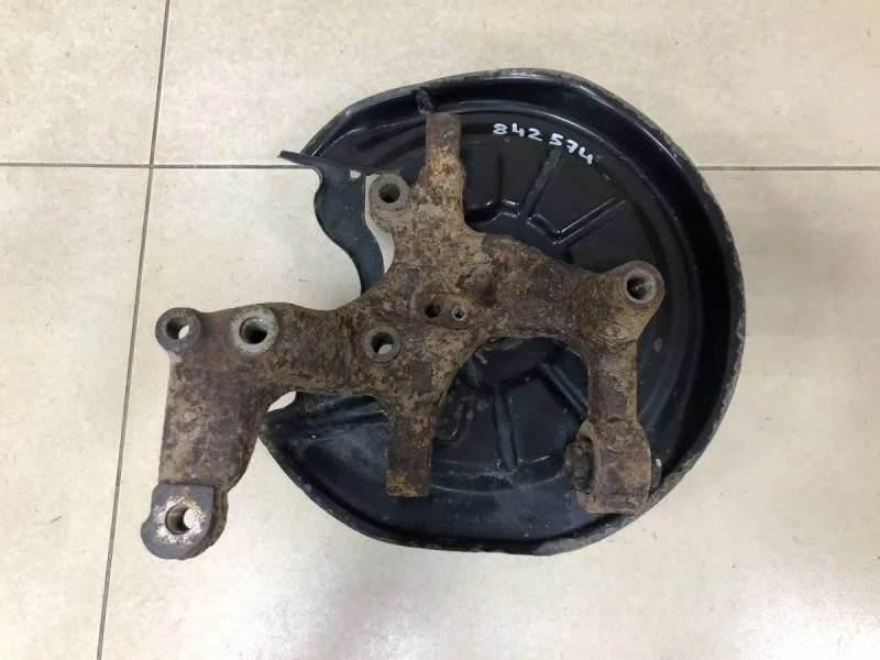 Кулак поворотный задний правый Skoda Octavia (A5 1Z-) 2004-2013