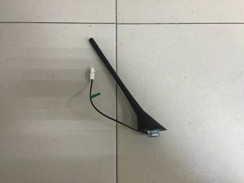 Антенна Skoda Octavia (A5 1Z-) 2004-2013