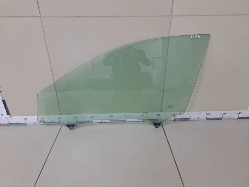 Стекло двери передней левой Toyota Camry (V40) 2006-2011